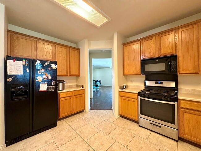 Photo - 1315 Lou Gehrig Ln