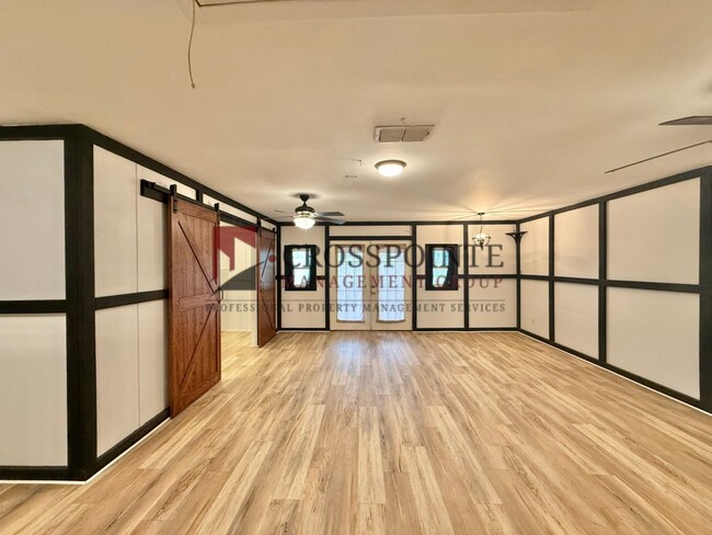 Photo - Waterfront 2 Bedroom, 2.5 Bathroom Home!