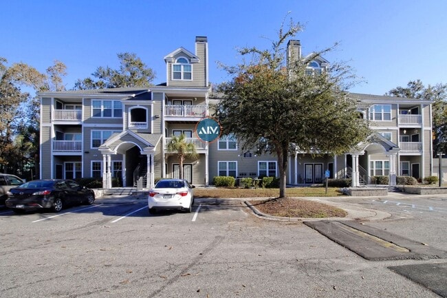Photo - Second-Floor 1BR at The Estate at Westbury
