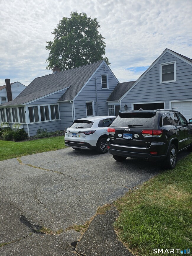 Photo - 11 Brightwater Rd