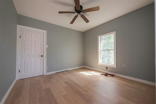 Photo - 4704 Farmer St House