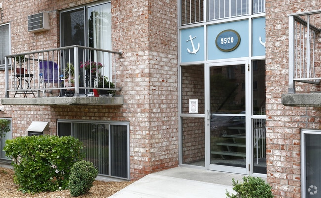 Bridgeport Apartments