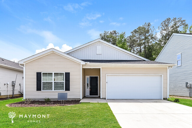 3 Bedroom Home in Regal Farms - 3 Bedroom Home in Regal Farms