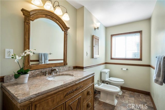 Photo - 5306 Halison St