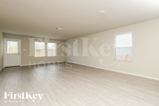 Photo - 1910 Morse Way
