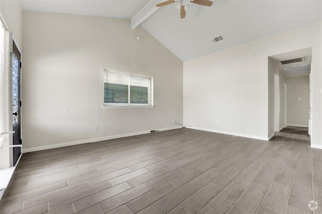 Building Photo - 405 S Las Vegas Trail Rental