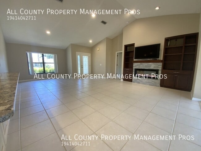 Photo - 147 Shady Pine Ln