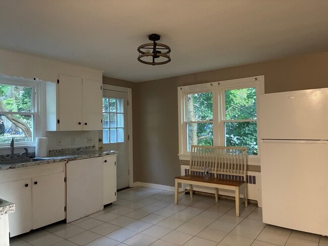 Photo - 10 Keller Ave