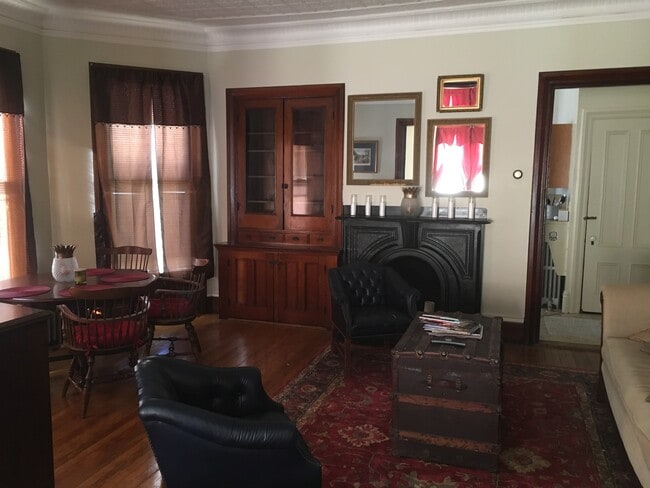 Dining Room - 118 Pleasant St Unit 118