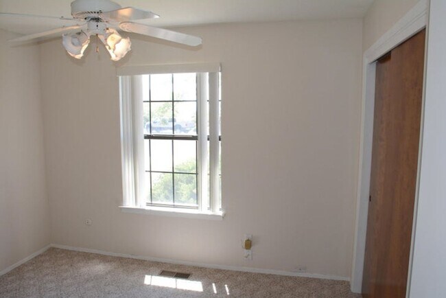 Photo - Foothills 3 Bedroom 2 Bath  2 car garage