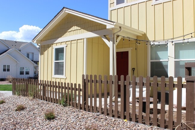 Photo - GORGEOUS NEWER TOWNHOME IN GOLD HILL MESA!!
