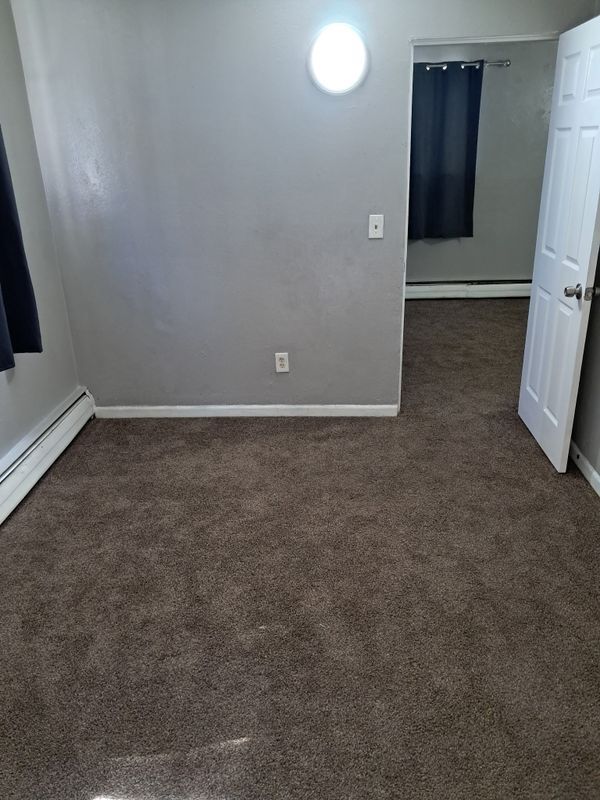 Building Photo - 1931 Clinton St