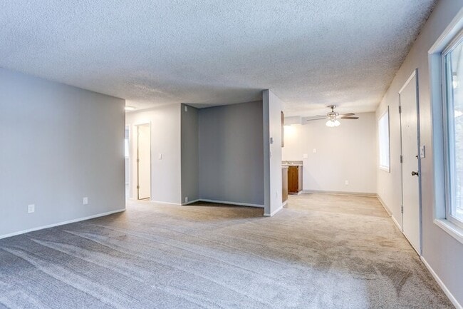 Photo - Look no Further, Tyee offers a SUPER 2bed/...