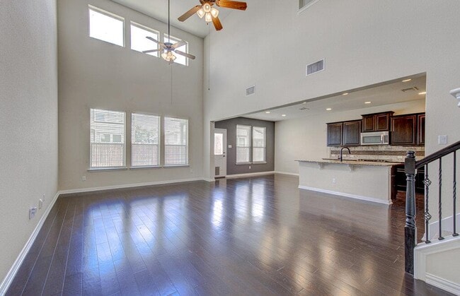 Photo - 1400 Middlefield Ct