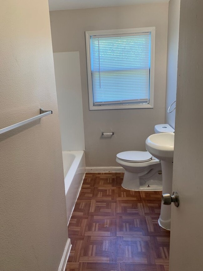 Photo - 1648 18th St