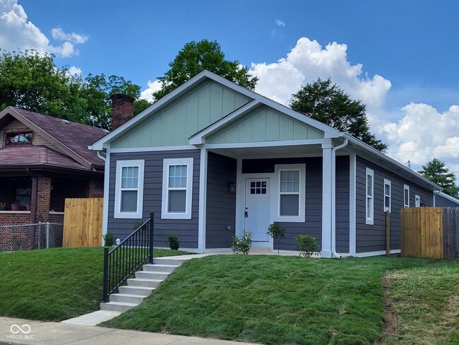 Photo - 822 N Gray St