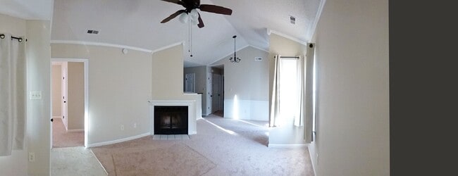 Photo - Charming Home Minutes to Camp Lejeune!