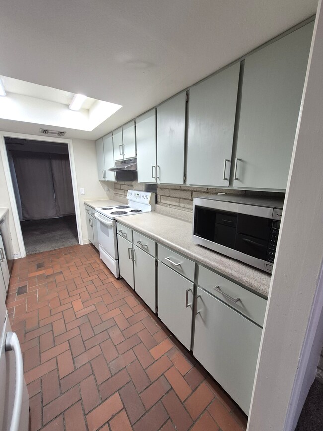 Photo - 5701 E Glenn St