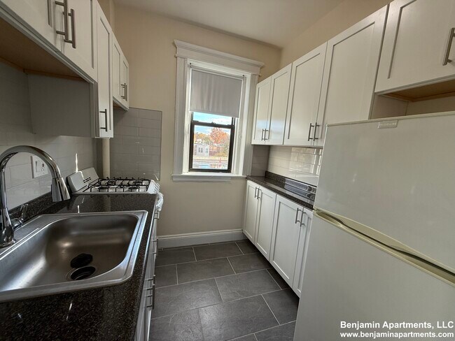 Photo - 1161 Commonwealth Ave