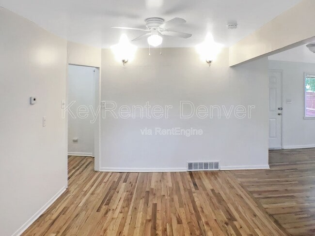 Photo - 1995 Ingalls St