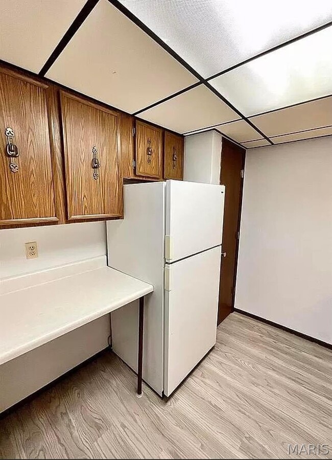 Photo - 106 S High St