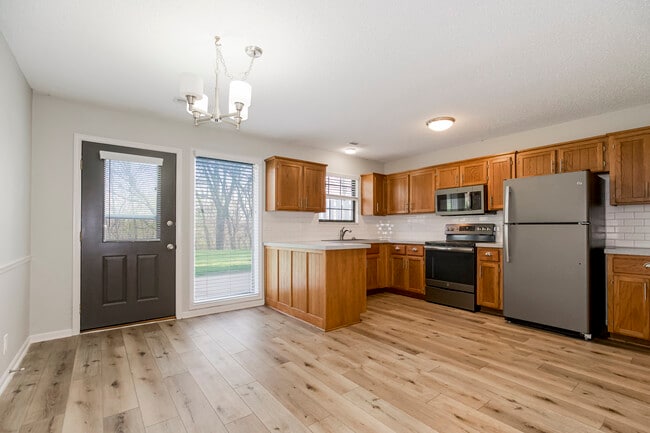 Photo - 12 Wallingford Dr