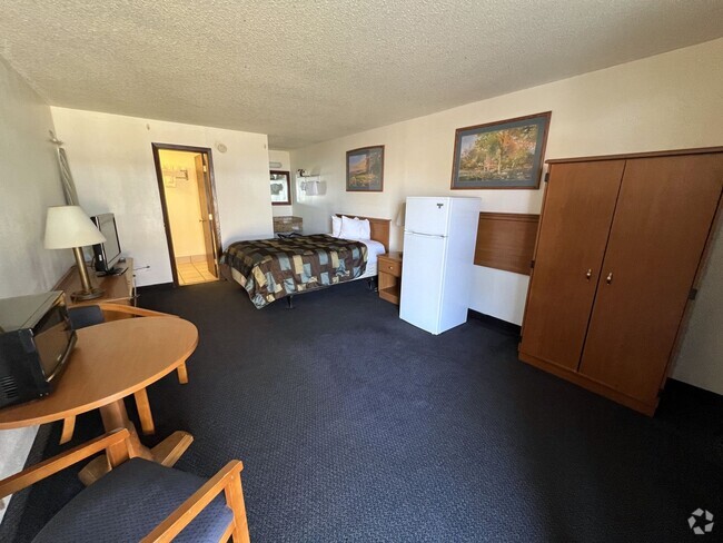 Building Photo - Corn Palace Inn Unit 1 bed-1 bath Rental