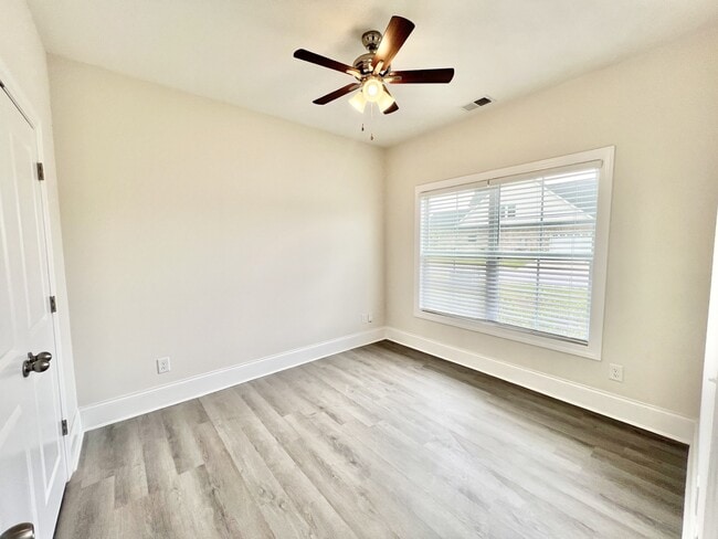 Photo - 1102 Cavil Hollins Ct