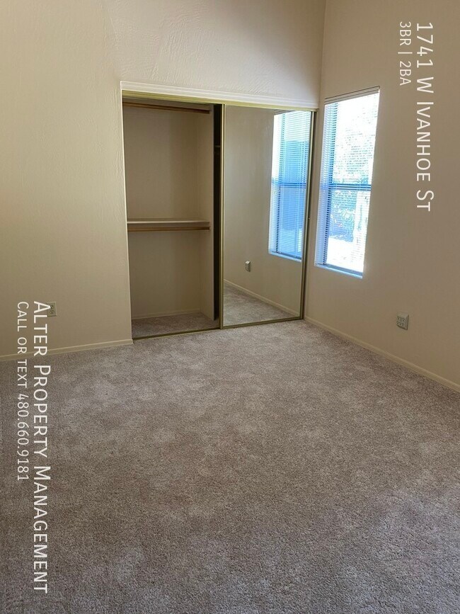 Beautiful renovated Chandler home! Rental For Rent in Chandler, AZ