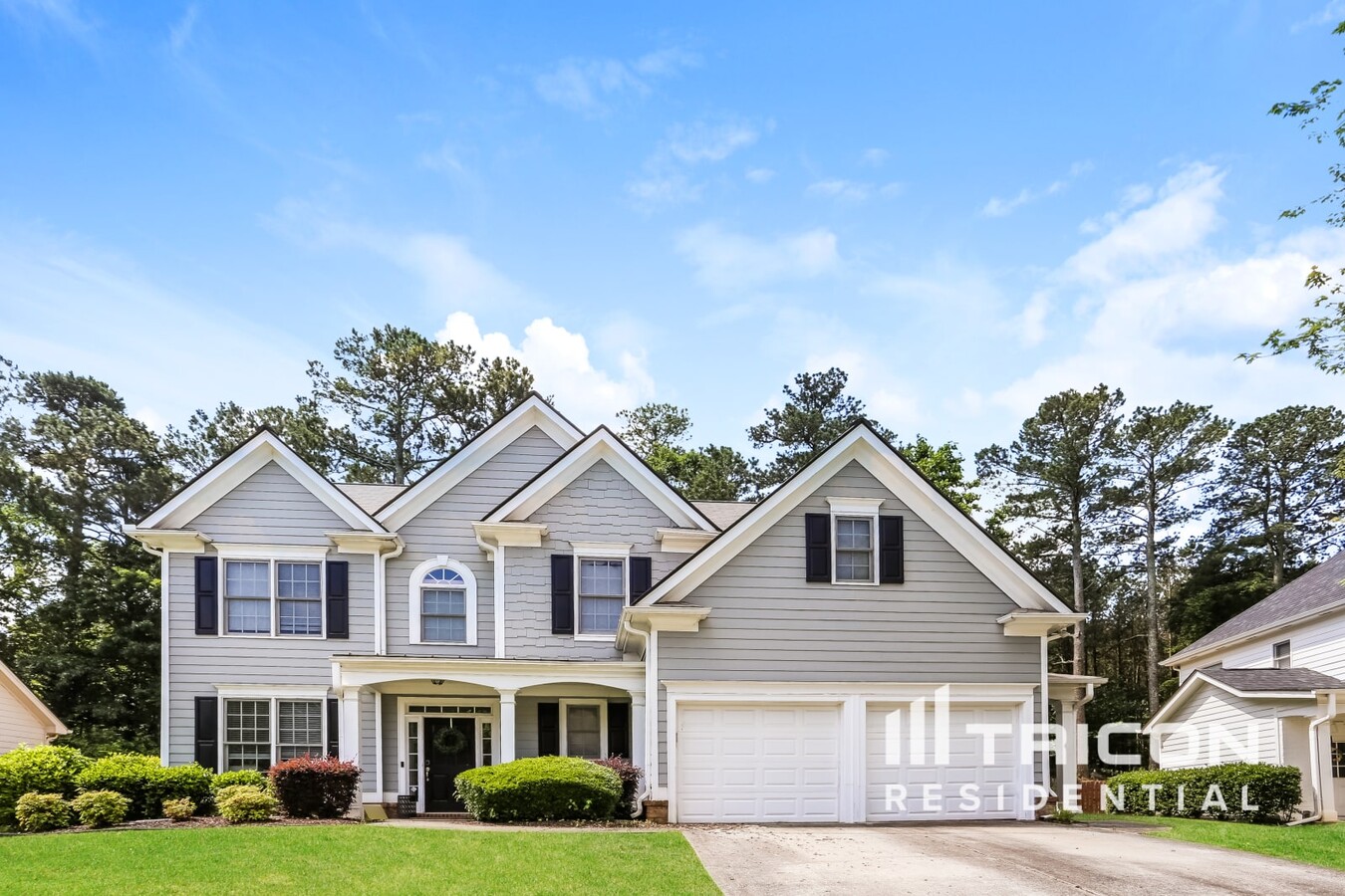 Photo - 2621 Hillgrove Dr House