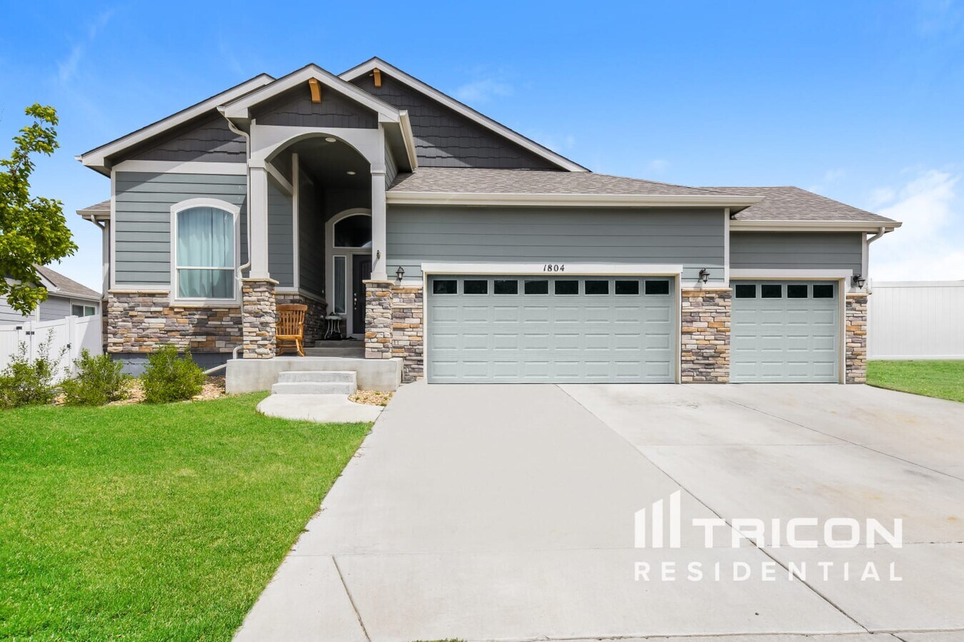 Photo - 1804 Ruddlesway Dr House