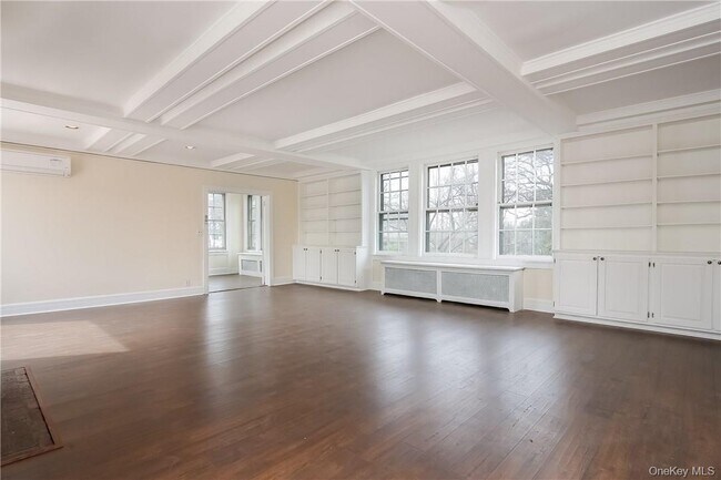 Photo - 50 Greenacres Ave