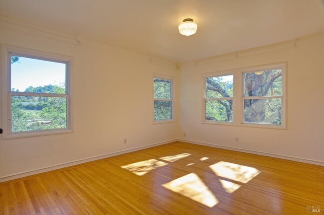 Photo - 56 Wild Iris Dr