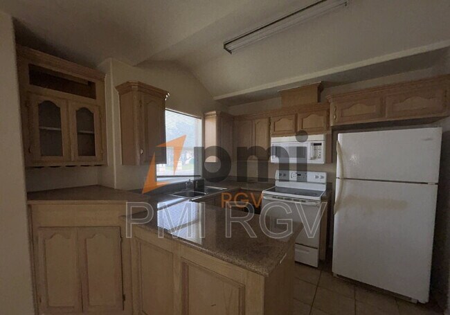 Photo - 1803 Douglas Unit 1