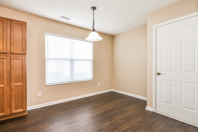 Photo - 63 Brookhaven Dr