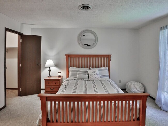 Studio, 1, 2, 3, & 4-Bedroom Apartments Available Phase I