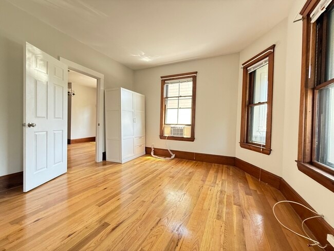 Photo - 35A Kingston St Unit 2F