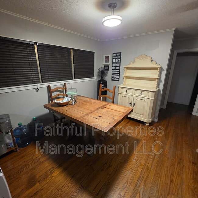 317 Bascom Rd