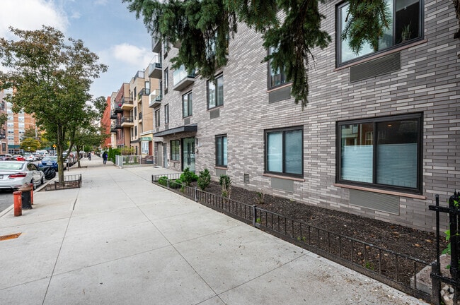 Photo - The Alexandra