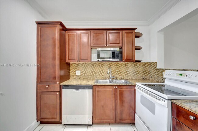 Photo - 126 S Cypress Rd Unit 729