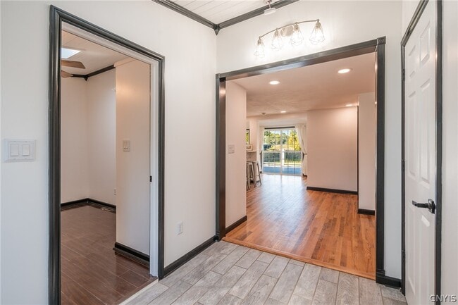 Photo - 8403 Gaskin Rd