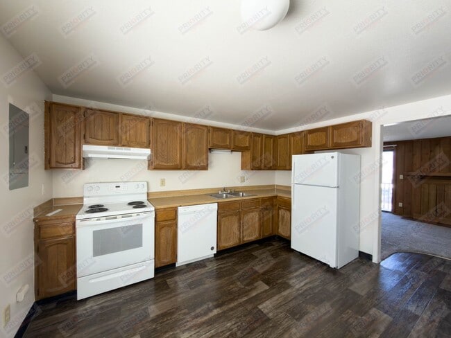 Photo - Ealges Nest Apartments Unit B