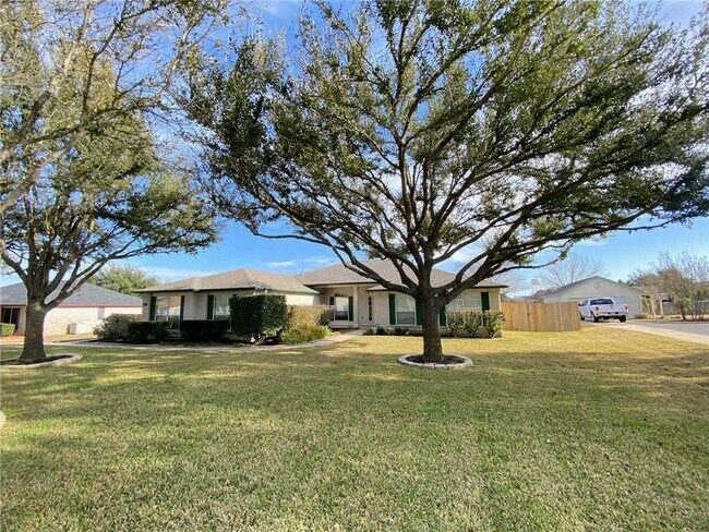 Photo - 3605 Winding Way