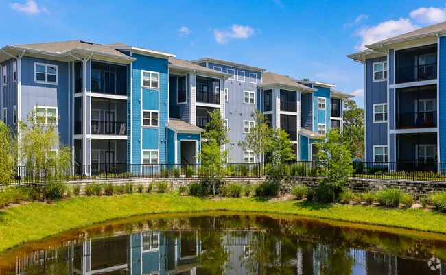 Building Photo - Eastmar Commons
