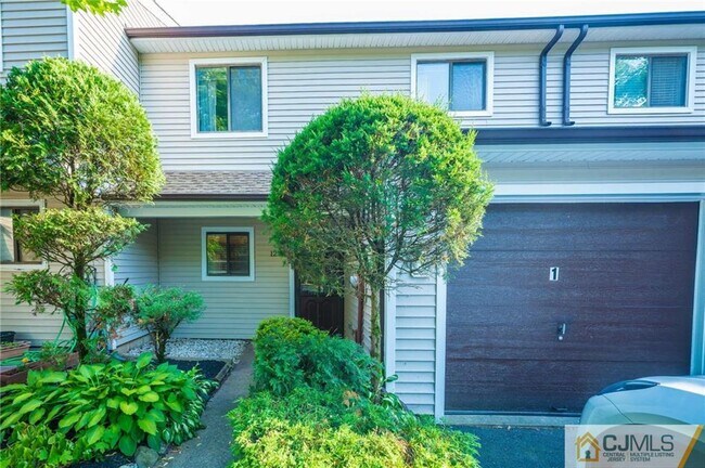 Photo - 12 Sunflower Ct