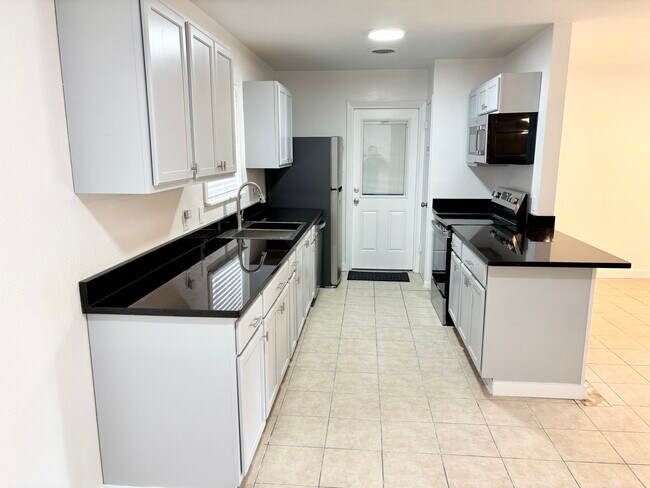 Photo - 126 Fulton Pl