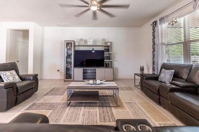 Photo - 15860 Bradicks Ct