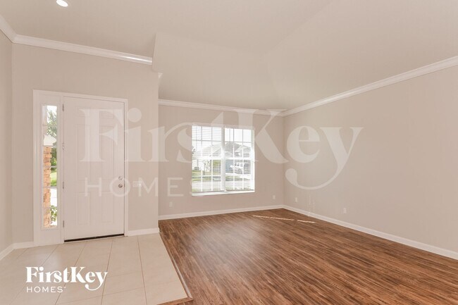 Photo - 9924 59th St E