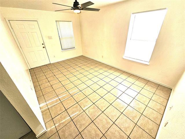 Photo - 2837 Avenue J