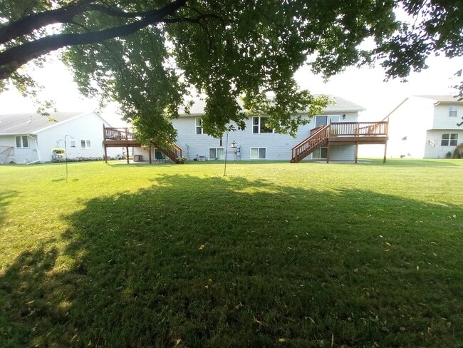 Photo - 1059 Rock Ledge Ln Unit 1